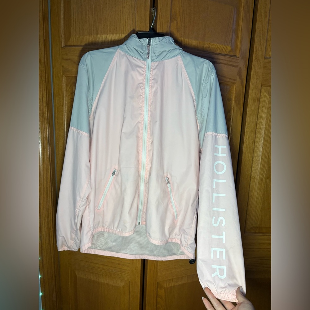 Hollister Women's Light Pink and Gray Windbreaker